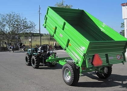 Prikolica za traktor 4,5 t