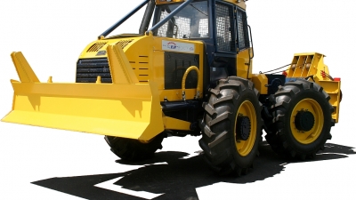 Šumski zglobni traktor Ecotrac 140 V